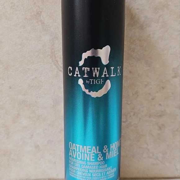 Catwalk Oatmeal Honey  Nourishing Shampoo Full size - Picture 2 of 2
